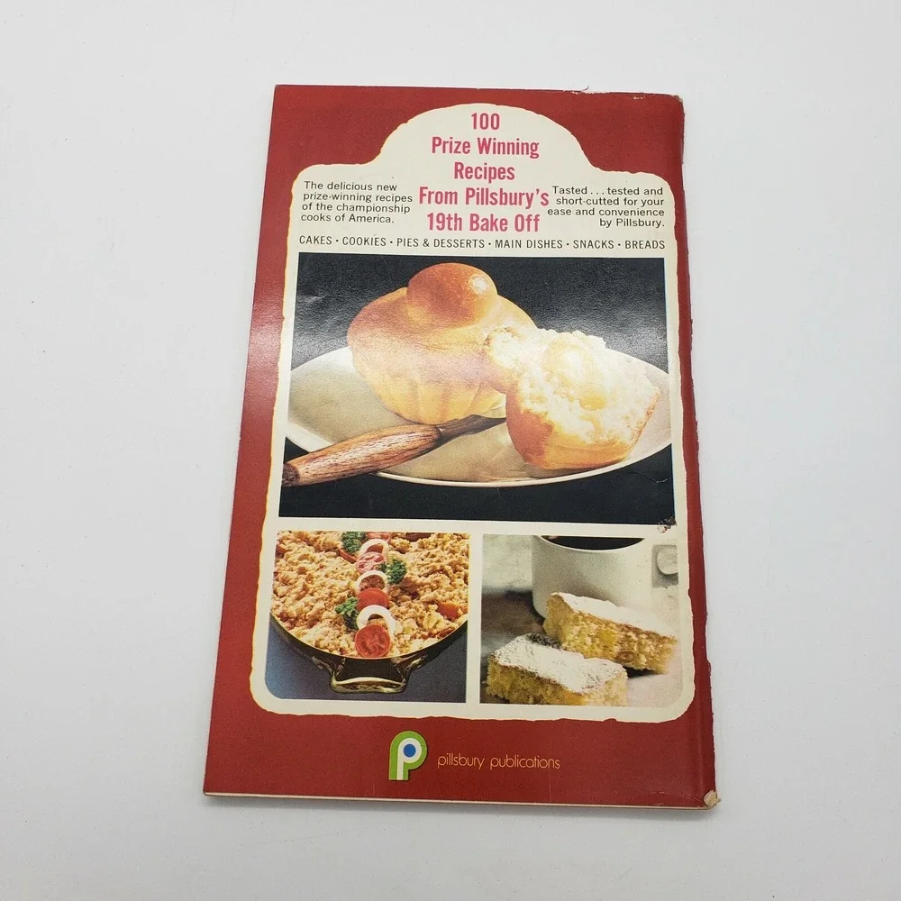 1968 Pillsbury 19th Annual Bake Off 100 Recipes Cookbook Vintage Great Condition